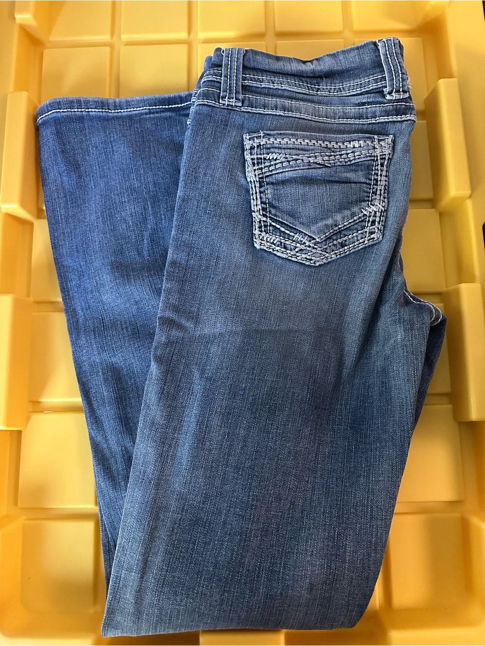 BKE Women's Medium Blue Straight-Leg Jeans